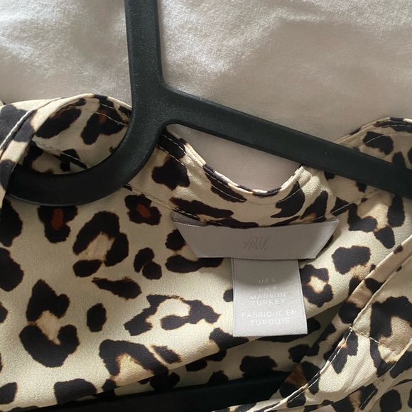 Zara Leopard Top - Picture 5 of 5